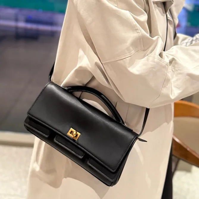 

Top Layer Lock Bag 2025 Versatile Motorcycle Square Genuine Leather Single-shoulder Hand-held Designer Luxury Bag
