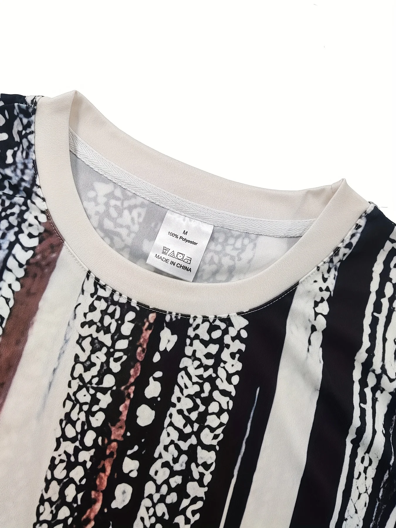 O novo conjunto masculino para o verão de 2025 é impresso em 3D, moderno, casual, confortável e respirável