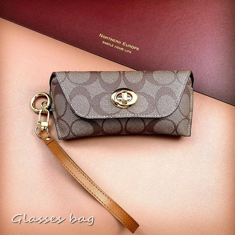 Fashion Retro Sunglasses Case Portable Trend Drop-proof Eyeglasses Case Storage and Protection Gold Pendant Myopia Glasses Bag