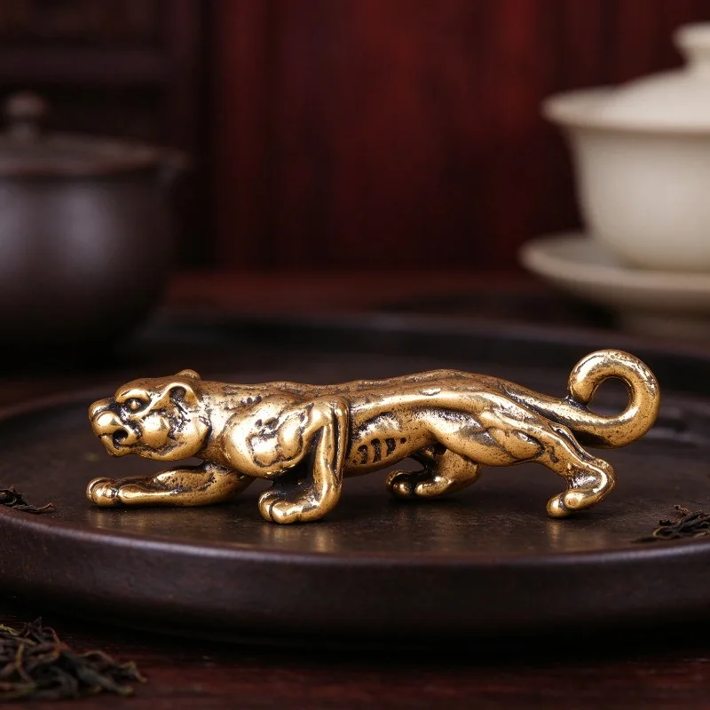 Vintage Brass Panther Figurine Mini Metal Wild Animal Statue Desktop Tea Tray Table Decor Collectible Craft Art Ornament