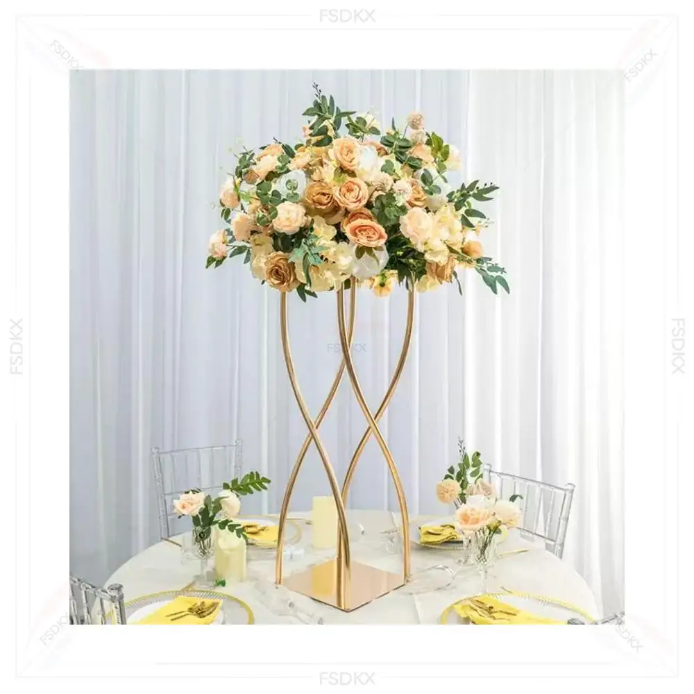 FSDKX Event Modern Gold 8 Head Metal Candlesticks Holder Wedding Centerpiece Table Decorations for Wedding Decoration Party