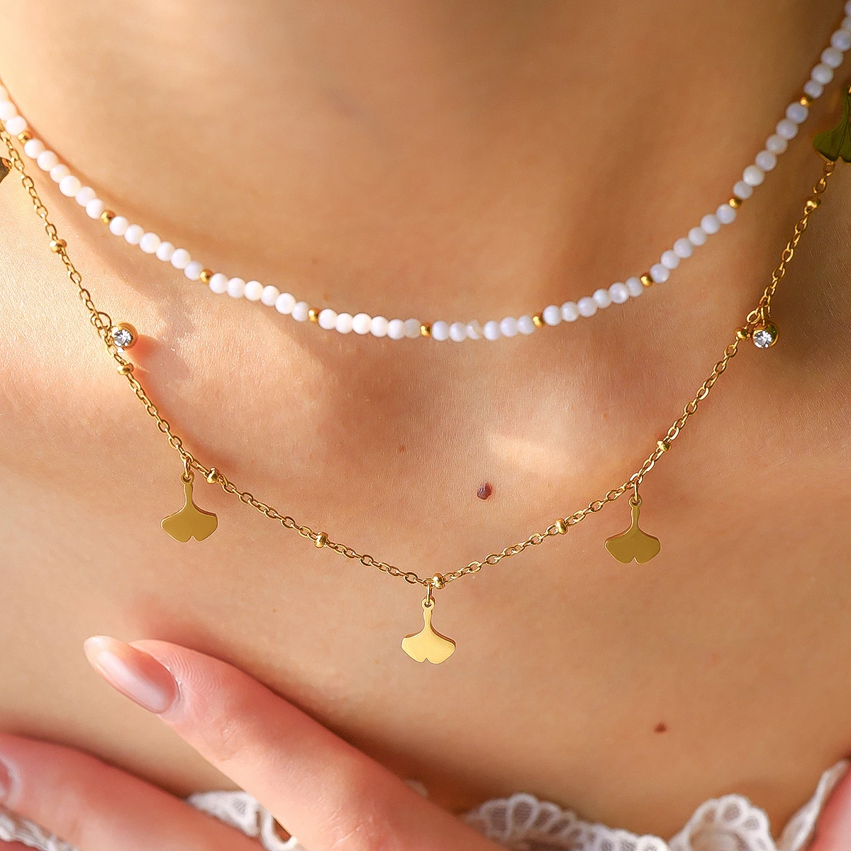 

WILD & FREE White Shell Beads Necklaces for Women Retro Elegant Choker Stainless Steel Charm Necklace 18K Gold Plated Jewelry