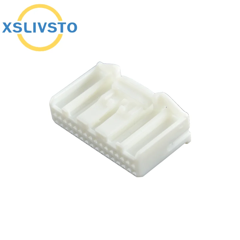 32 Pin Car Navigation Reversing Mirror Connector Automotive Audio vehicle central control Plug 90980-12153 1318747-1 1473799-1