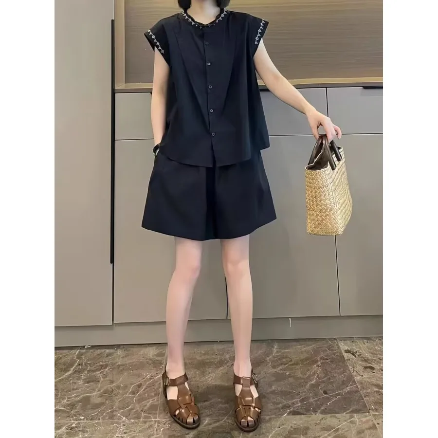 

Модный повседневный комплект женской одежды больших размеров: новая модель весенне-летнего сезона, топ с короткими рукавами-крылышками и шорты, комплект из двух предметов.