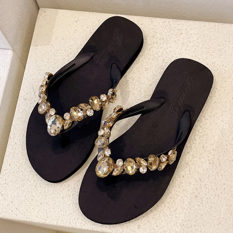 

Женские тапочки на плоской подошве и платформе, роскошная обувь с кристаллами, сандалии на танкетке, летние женские шлепанцы, новинка 2025, трендовое платье, элегантные женские туфли Zapatos