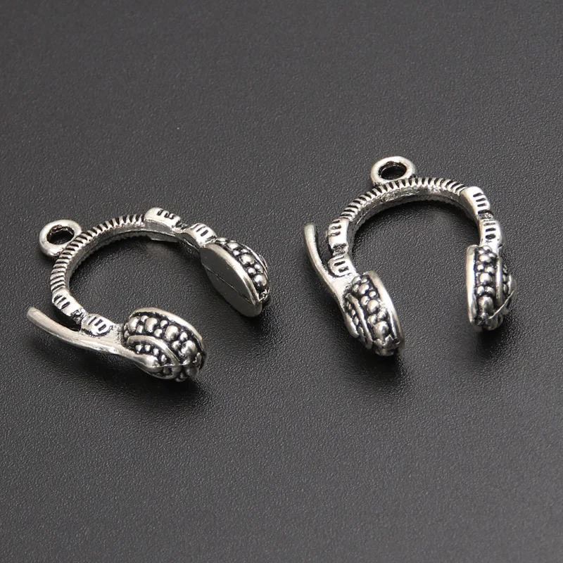 15pcs Silver Color 25x18mm Headset Charms Earphone Pendant For DIY Handmade Metal Alloy Jewelry Making Finding Supplies