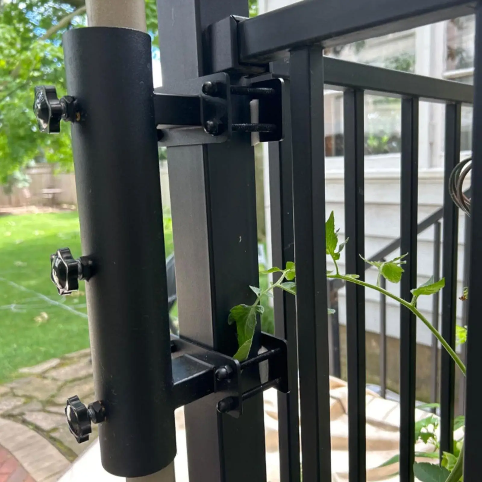 Patio Umbrella Base Bracket Adjustable Iron Clamp Fixing Stand Outdoor Accessory for Garden Balcony Terraces