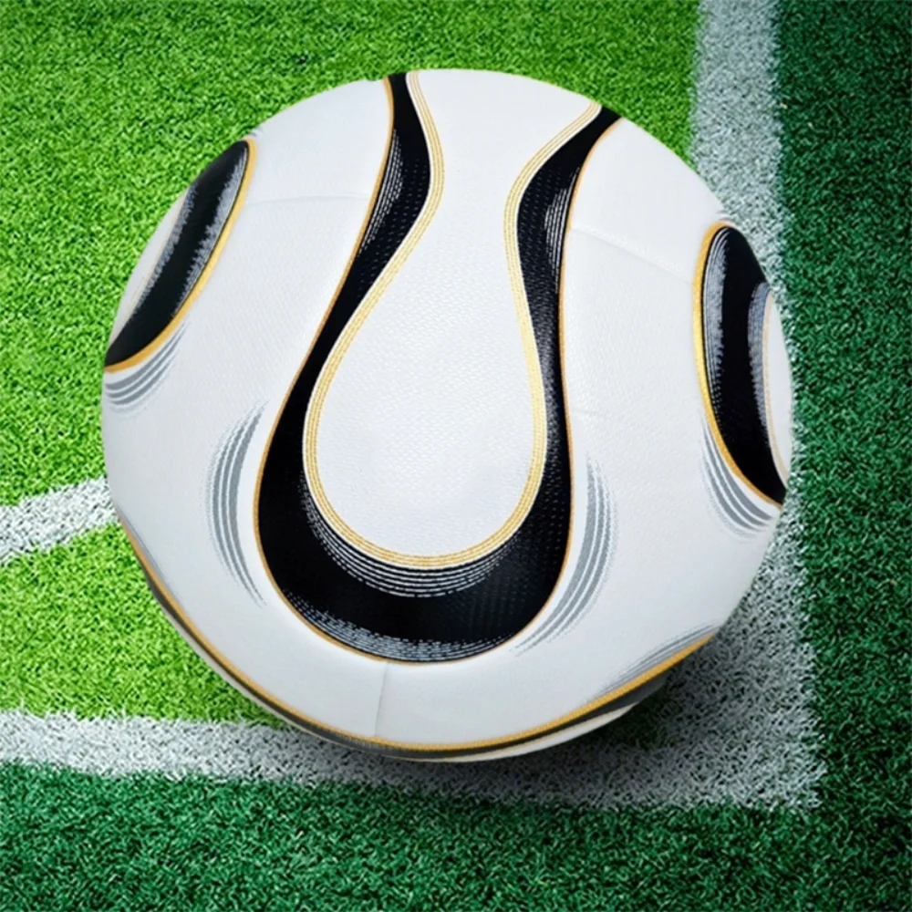 ﻿   축구공 공식 사이즈 5 PU 고품질 소재 무봉제 골 팀 야외 경기 축구 훈련 공