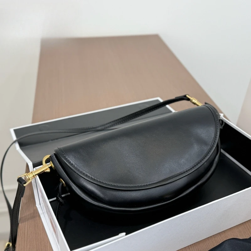 

2026 New Style Leather Underarm Shoulder Bag Women Purse Elegant Soft Commuter Versatile Fashion Vintage Minimalist Daily Casual
