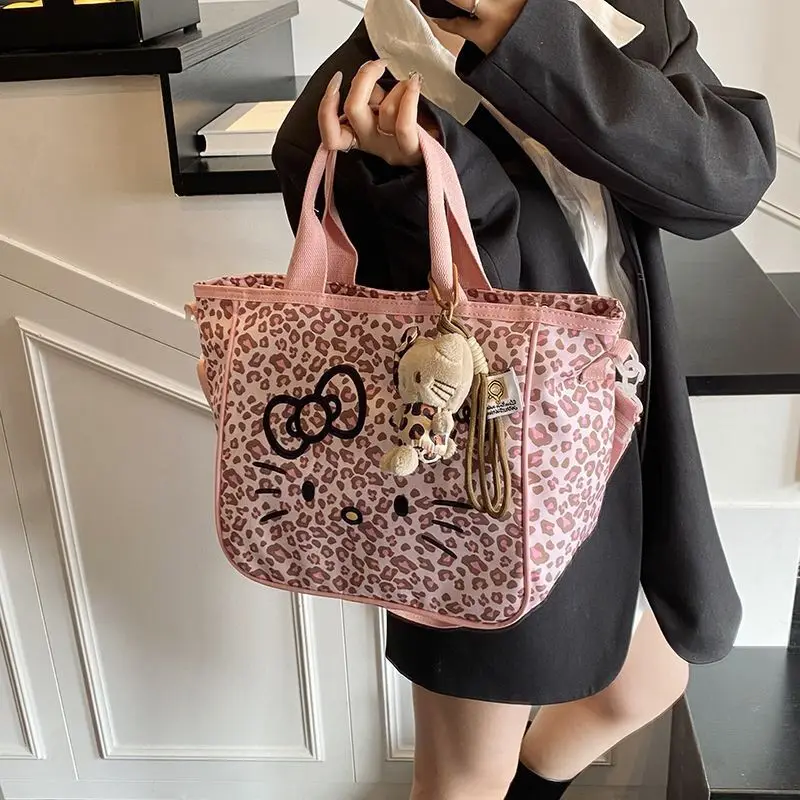 

Sanrio HelloKitty Cute Tote Bag Women 2025 Trendy Versatile Girl Shoulder Bag Harajuku Casual Lightweight Handheld Crossbody Bag
