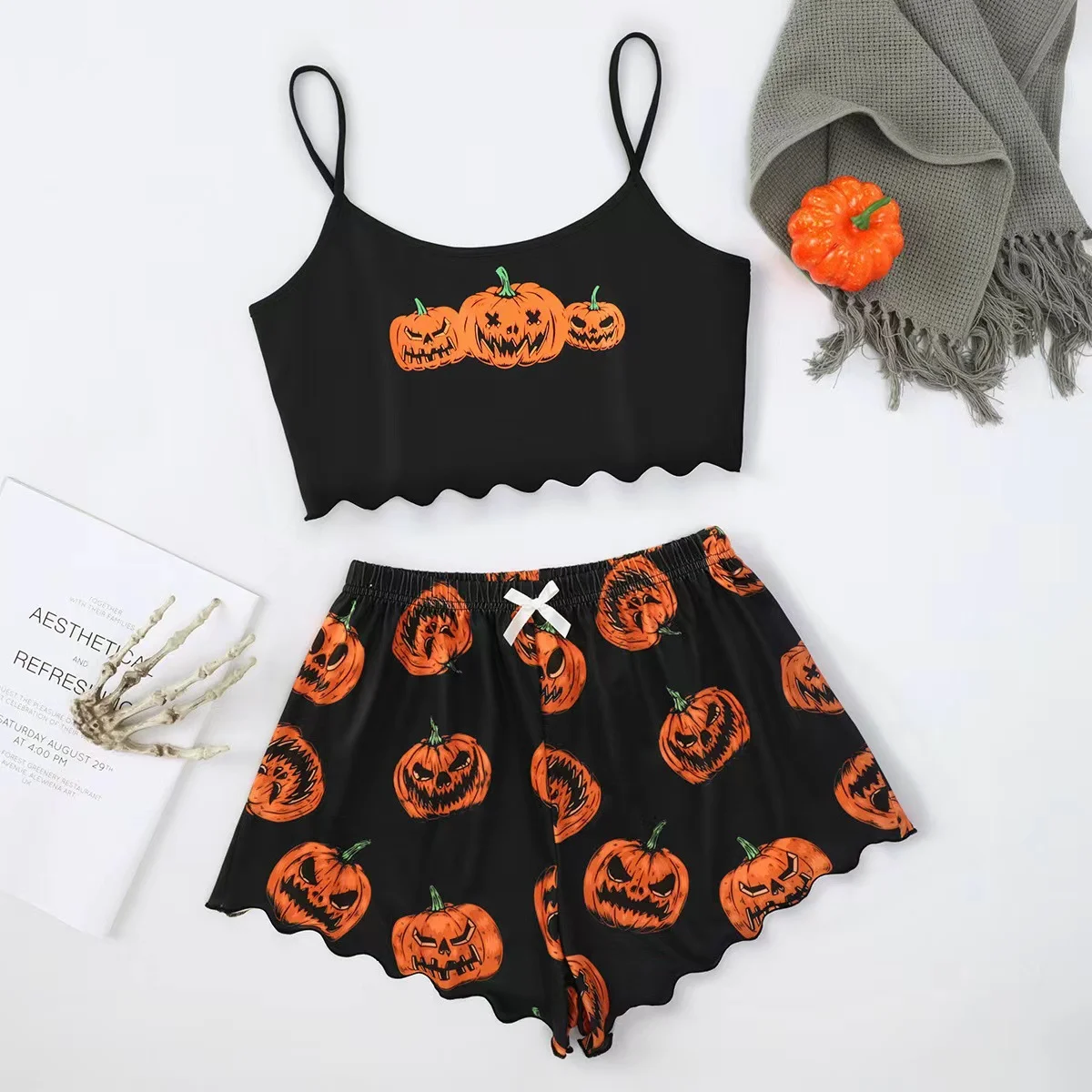 

Halloween Pumpkin Print Sleeveless Halter Top Shorts Suit Home Dress Pajamas for Women