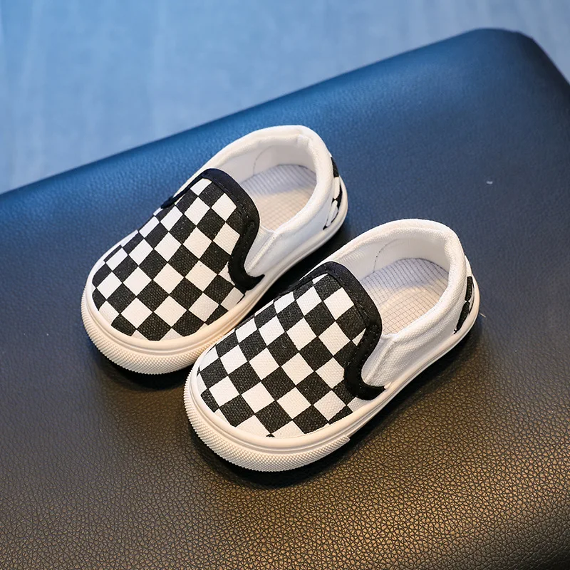 Kid Shoe Child Canvas Shoes Anti Slip Walk Shoes Soft Soled Baby Shoe Black White Checkered Breathable Board Shoes for Boy Girl