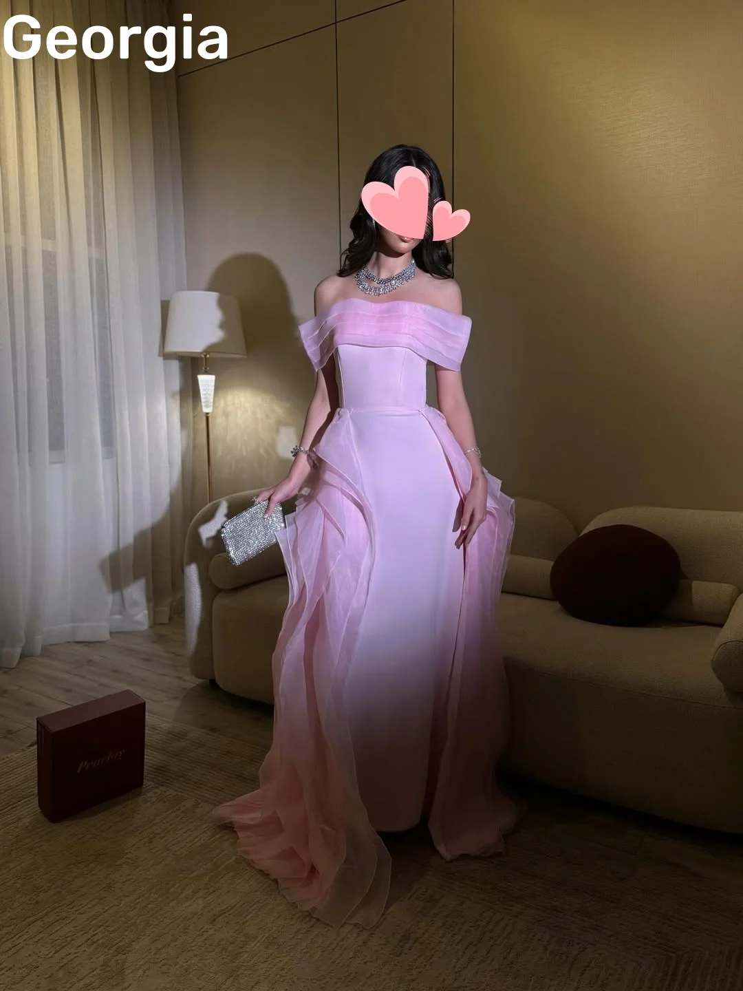 

Customize Pink A-Line Dresses For Prom Off-The-Shoulder Floor-Length Zipper Up Luxury Evening Dresses Short Sleeves Zipper Up