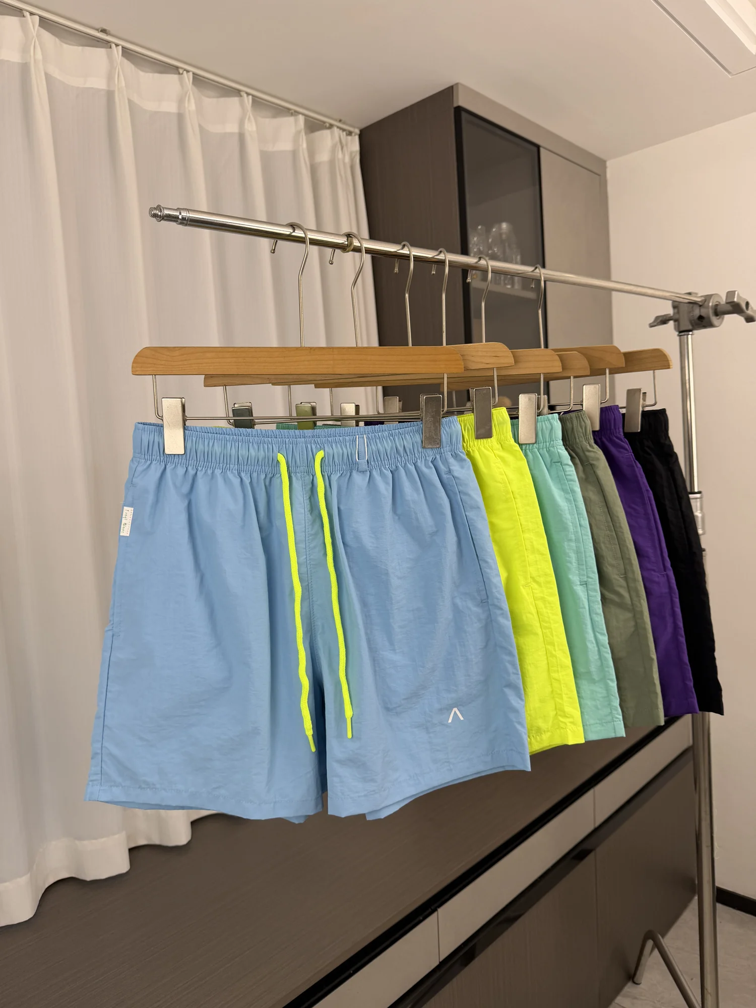 

Outdoor Grade Heavyweight Breathable Quick Dry Lightweight Casual Running Shorts Men's Summer Color Sporty Shorts