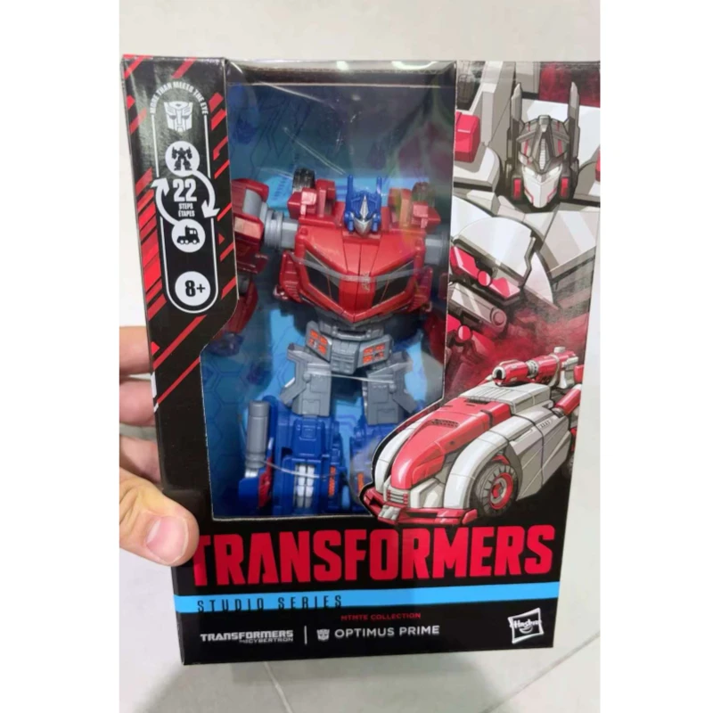 

Совершенно новая оригинальная коробка-трансформер G1 WFC Optimus Prime подвижная кукла-студия, украшения, фигурки, украшения, игрушки, праздничные подарки