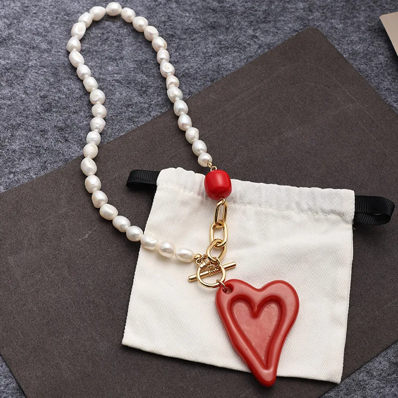 

New Year Natural Freshwater Pearl Necklace 2025 New Arrival Hot Autumn Winter Love Pendant Light Luxury Niche Necklace