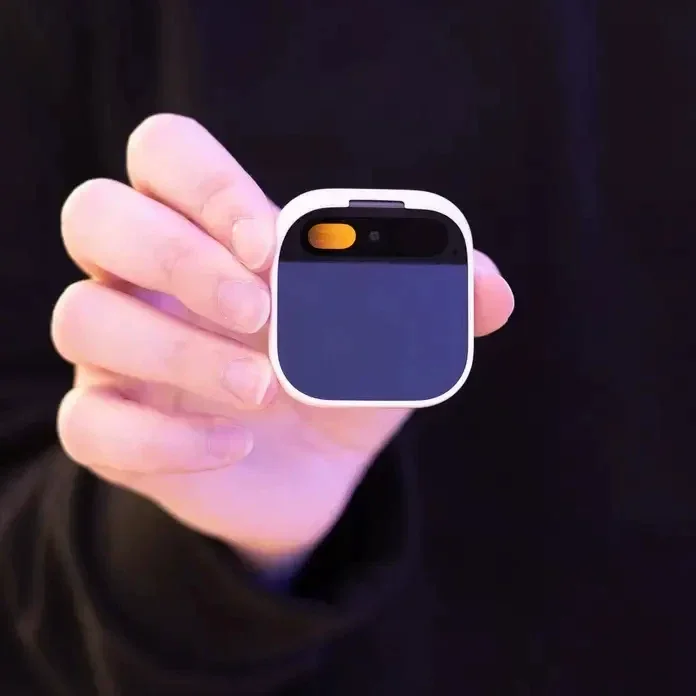 One Pieces Humane  Wearable Device with Palm Projection, Gesture Control & AI Assistant
