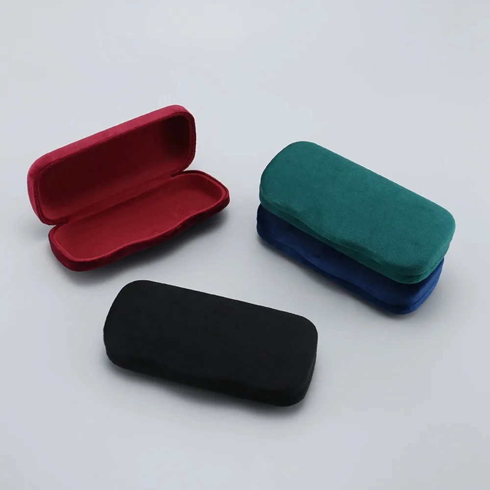 Male And Female Portable Anti-Pressure Literature Spectacle Case Sunglasses Case Plush Iron Box Glasses Case