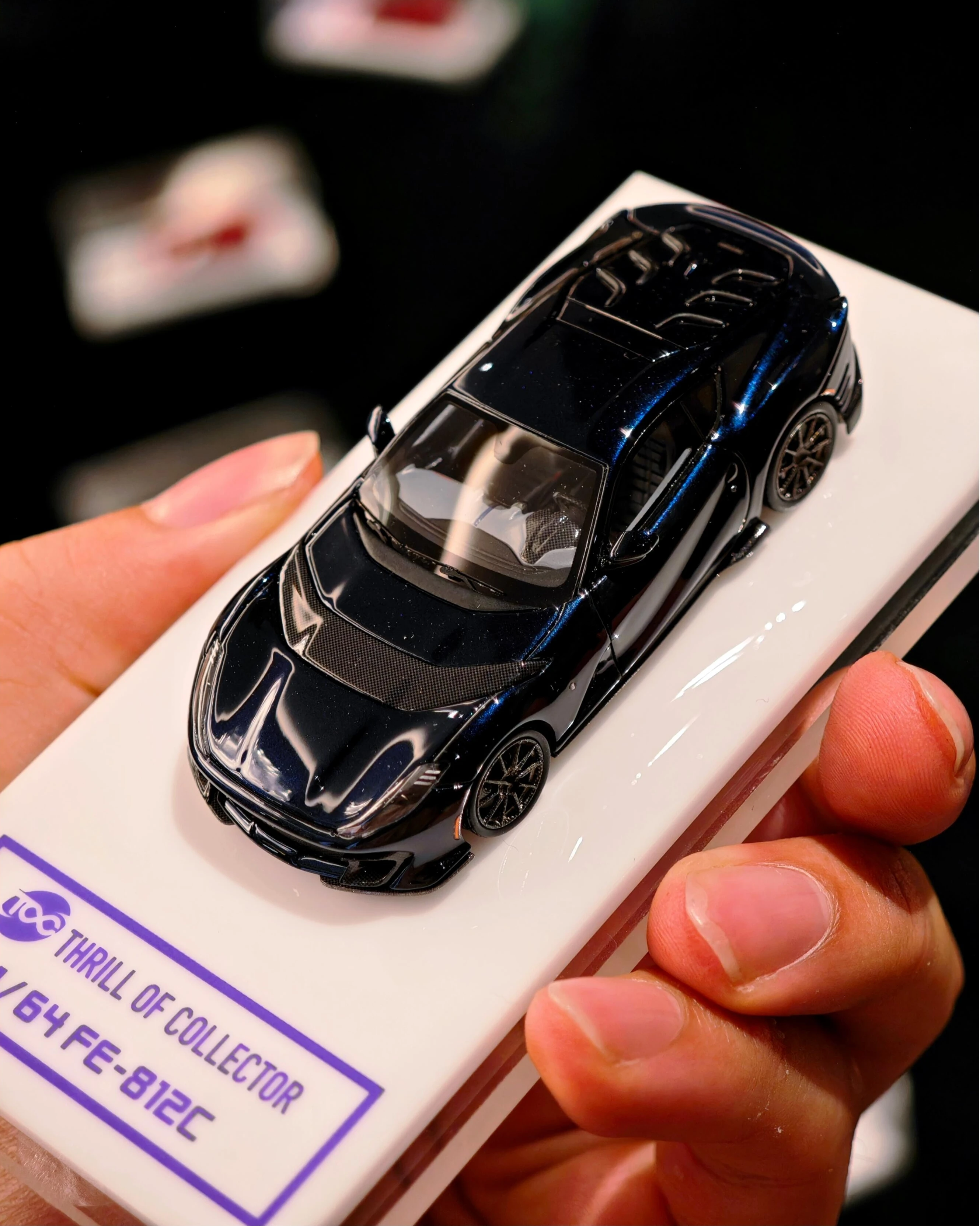 Fuelme 2025APAxpo 1:64 812C Model Samochodu z Żywicy, Limitowana Edycja Kolekcjonerska