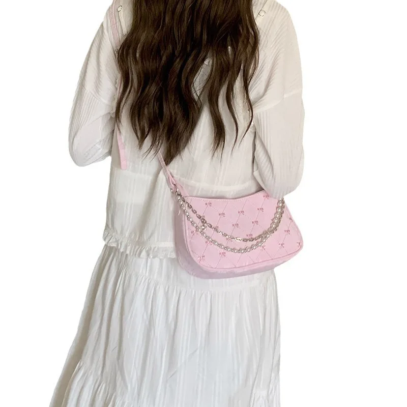 حقيبة الرغيف الفرنسي اللطيفة على شكل فراشة، حقيبة تحت الإبط على شكل سلسلة معدنية لؤلؤية، حقيبة كروس كاجوال بكتف واحد
