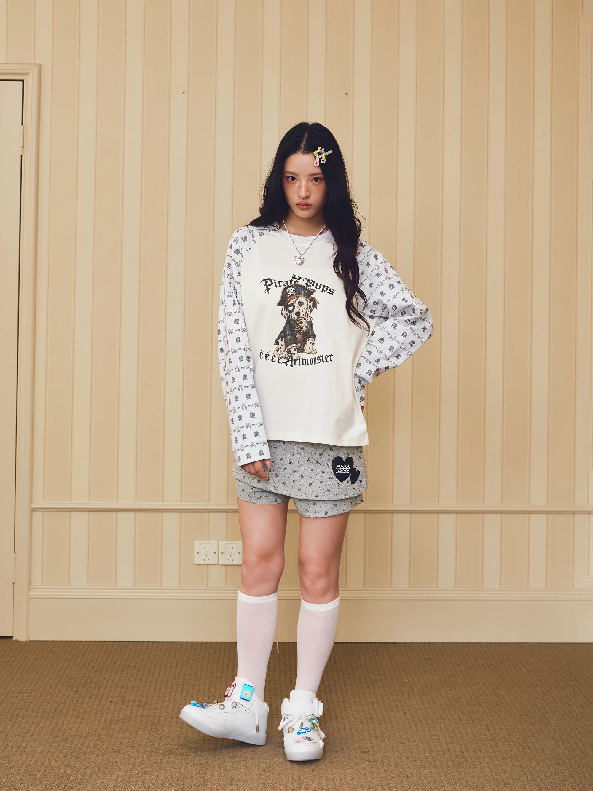 Captain Pirate Eeee Design Printed Long Sleeve Doggies Shoulder Insert T-Shirt Retro Little Dog Print Autumn Street Style rou...