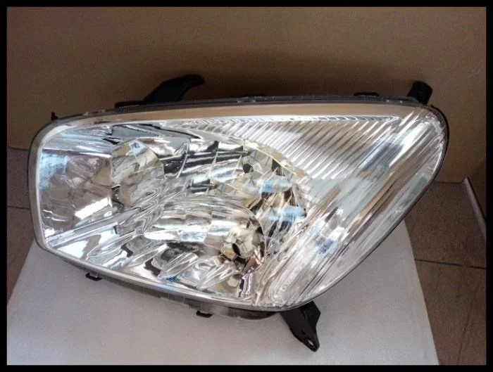 

Eosuns Headlight Assembly for Toyota Rav4 Aca21 2000-2002