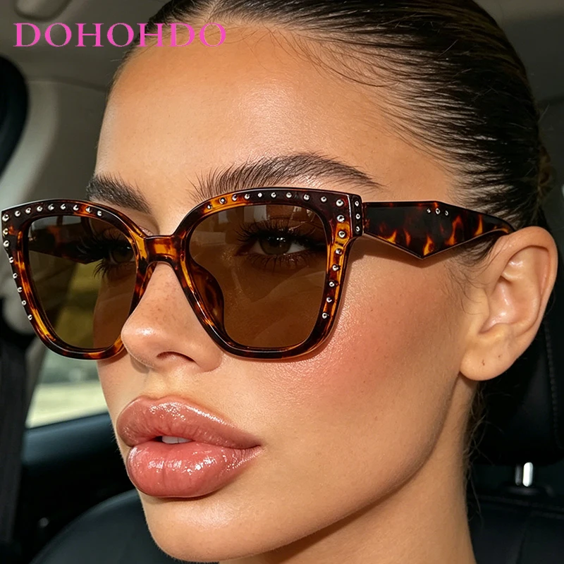 Luxuriöse 2026 Marken-Designer-Brillen, Großrahmige Cat-Eye-Nieten-Sonnenbrillen für Männer und Frauen, UV400, Fahrbrillen, Reisebrillen für Herren