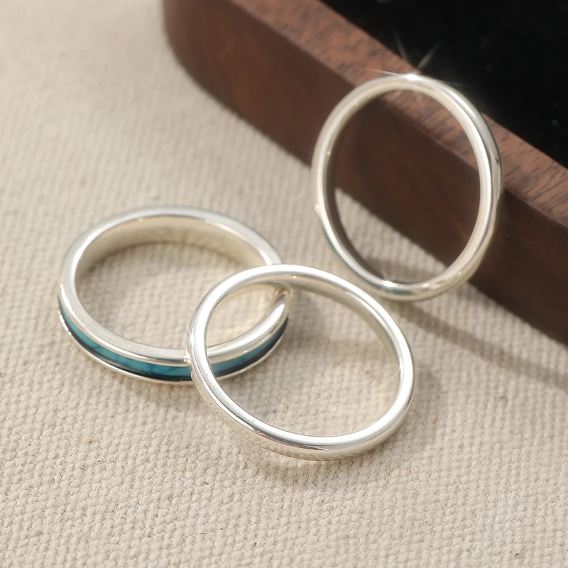 Vintage handgeschnitztes Damen-Ringset aus silberfarbenem Metall für den täglichen Gebrauch, Partyschmuck, Jubiläumsgeschenk. – Detail 2