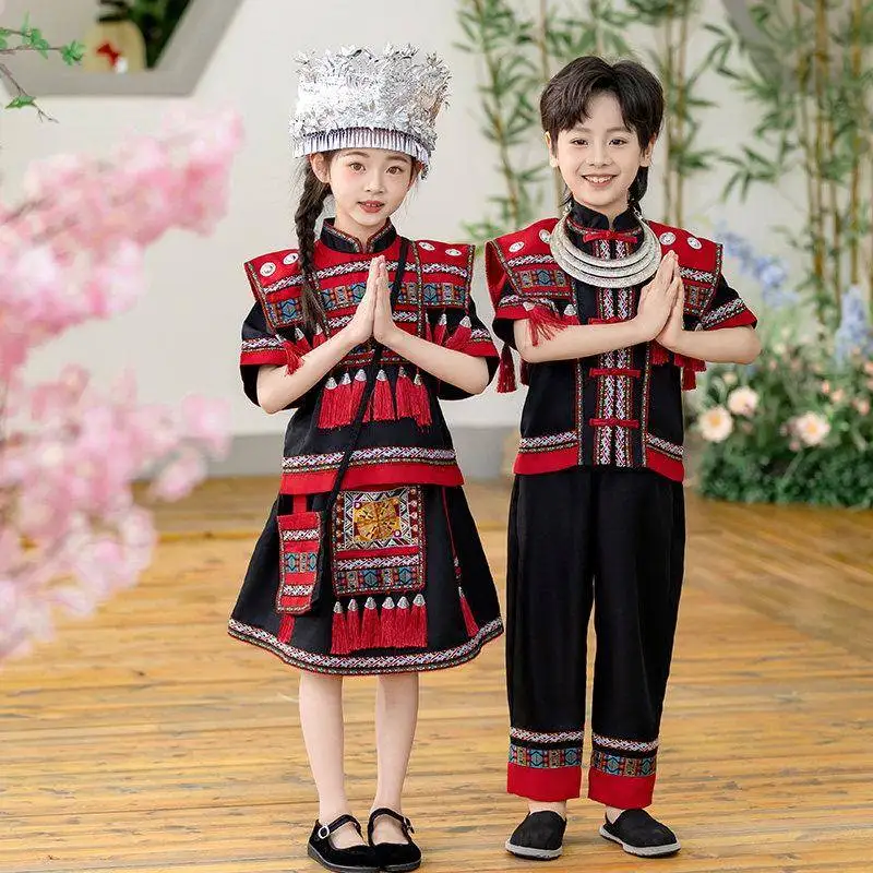 

Детская одежда для танцевальных выступлений: традиционные костюмы народностей минь, чжуан, мяо для мальчиков и девочек, для фестивальных выступлений