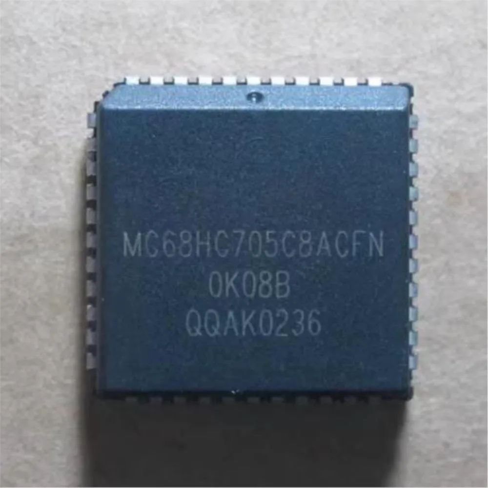 MC68HC705C8ACFN    MC68HC705C8    PLCC44    (Product quantity: 1 pieces)