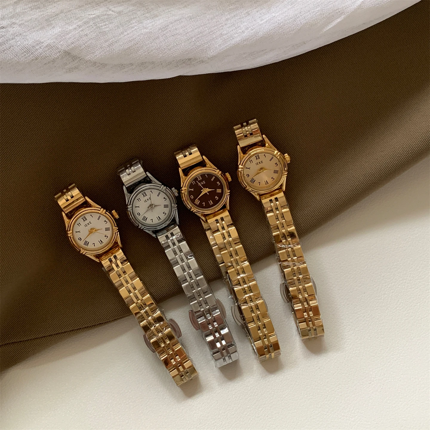 2026 New Arrival Exquisite And Luxurious Small Dial Women'S Watch, Simple Design, Stainless Steel Strap, Quartz Movement.