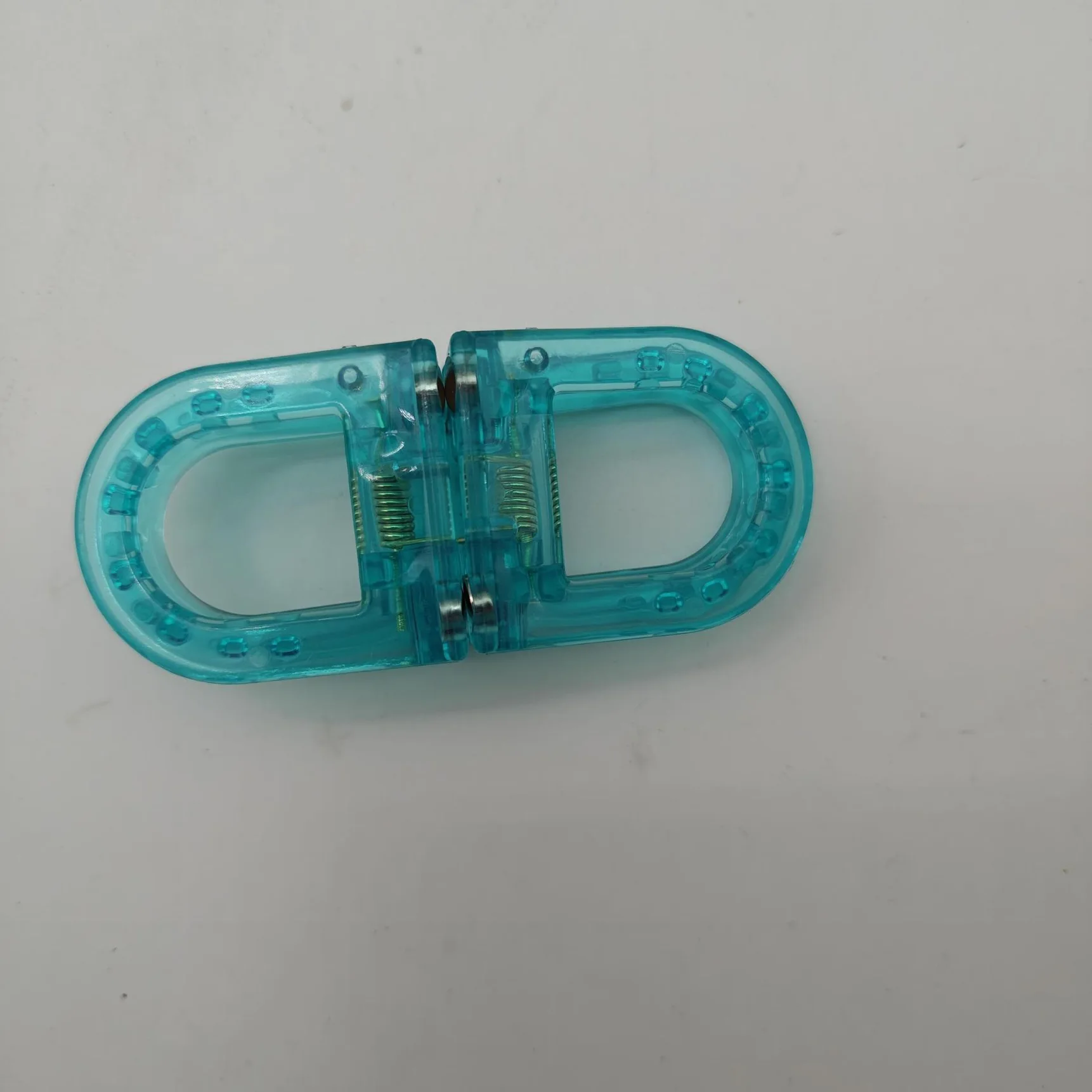 Multifunctional Minimalist Hair Clips and Claws: Niche Leisure Style, Handcrafted Acetate, High-Quality Fashion Trend.