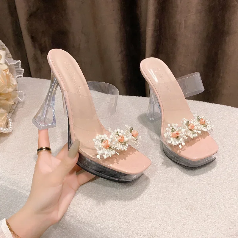 

2025 Summer New Plus Size Women's Fashionable Transparent Crystal High Heeled Sandals One-Piece Slippers With Polyamide Lining