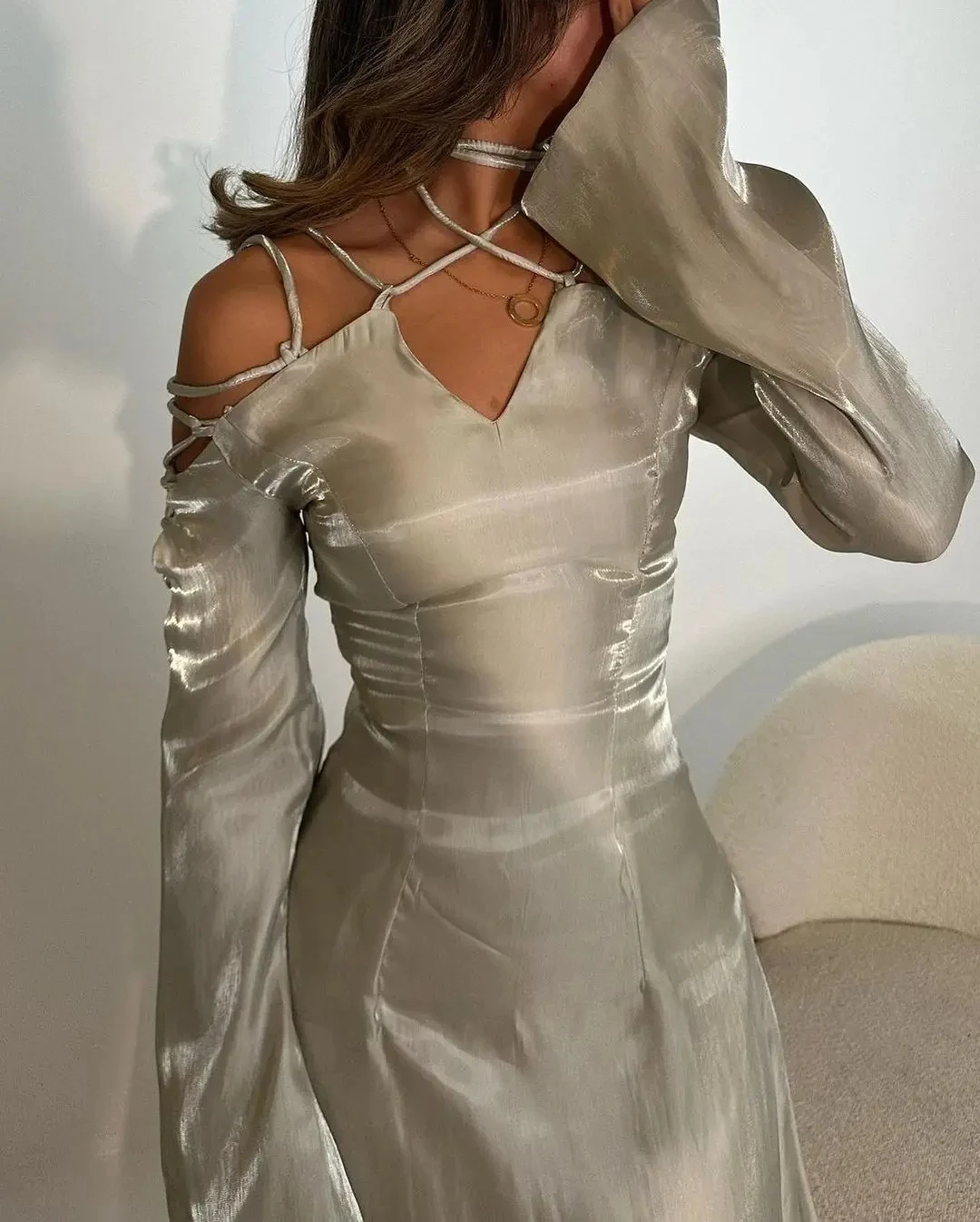 Flora Dress Elegant Silver Mermaid Prom Dresses 2023 Lace-Up Long Sleeves V-neck Glisten Arabia Fashion Evening Gown For Women