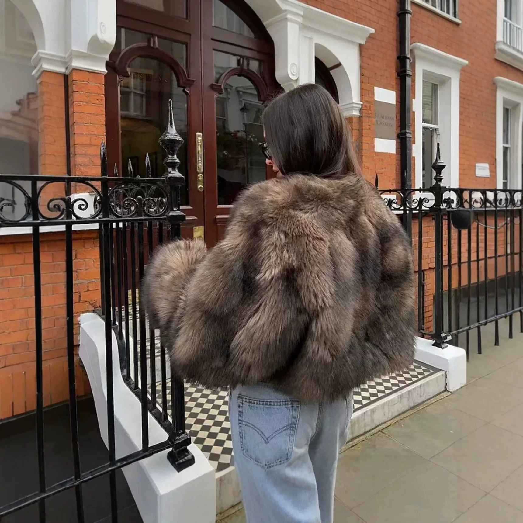 Women's Vintage Faux Fur Cropped Coat Straight Fit Round Collar Warm Cardigan Outerwear Commute Furry Winter Short Female Jacket