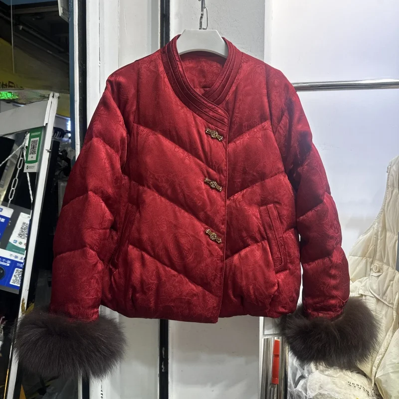 

Fanyai Women's High-End Red Fur Trimmed down Jacket 90% White Duck down Casual Loose Fit Embroidered Banquet Coat