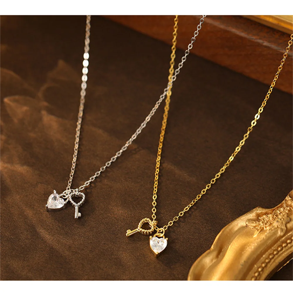 

Korean Women's 925 Sterling Silver Collarbone Chain, Key Heart Zircon Micro-inlay, Sweet Exquisite Niche