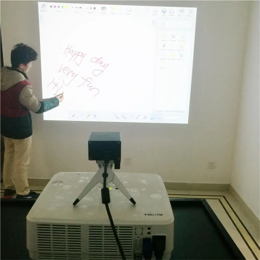 Cool Electronic Multi Pens Writing Digital Classroom Virtual Interactive Whiteboard Smart Board for Education Exhibition Seminar