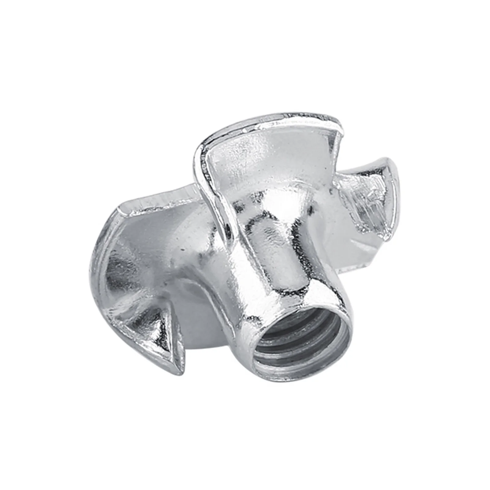 Porca T de aço carbono com quatro pontas zincadas, proteção contra ferrugem e corrosão, fácil de caber, porca T cativa da indústria