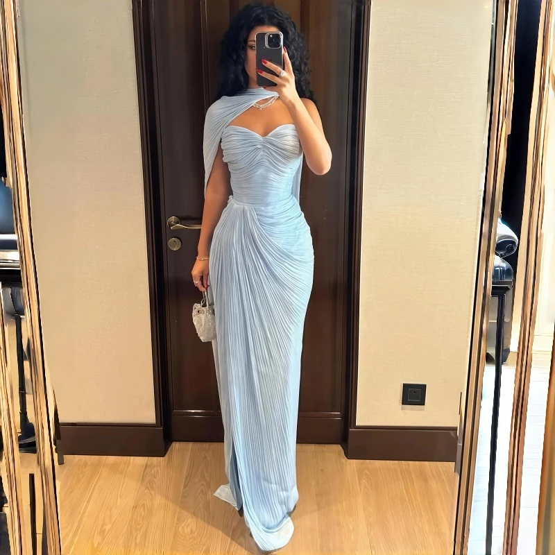 Glänzendes Satin-Meerjungfrau-Abendkleid mit Herzausschnitt und Rüschen, figurbetontes Ballkleid, sexy Plissee-Partykleid, Geburtstagskleid, Abendkleider