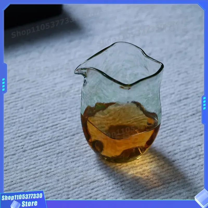 Wholesale Borosilicate Glass Tea Dispenser Creative Square Fair Cup Kung Fu Tea Set Household Grass Green Qu Cup for Gongfu