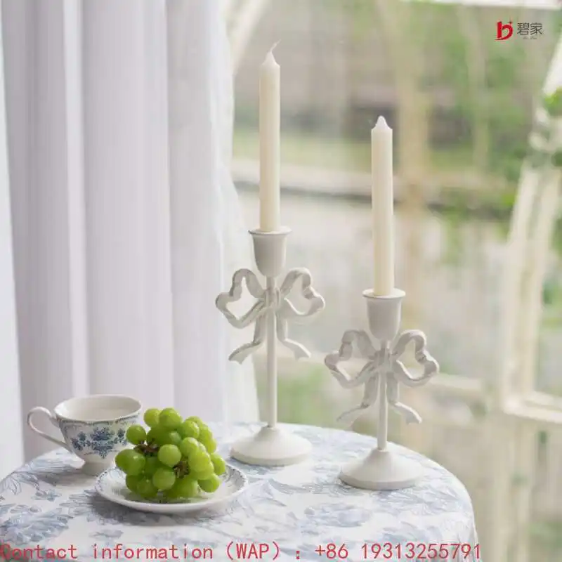 

【Popular】Retro French Wrought Iron Bow Candlestick Window Ornament Wedding Western Food Decoration Candlestick Ornament Photogra
