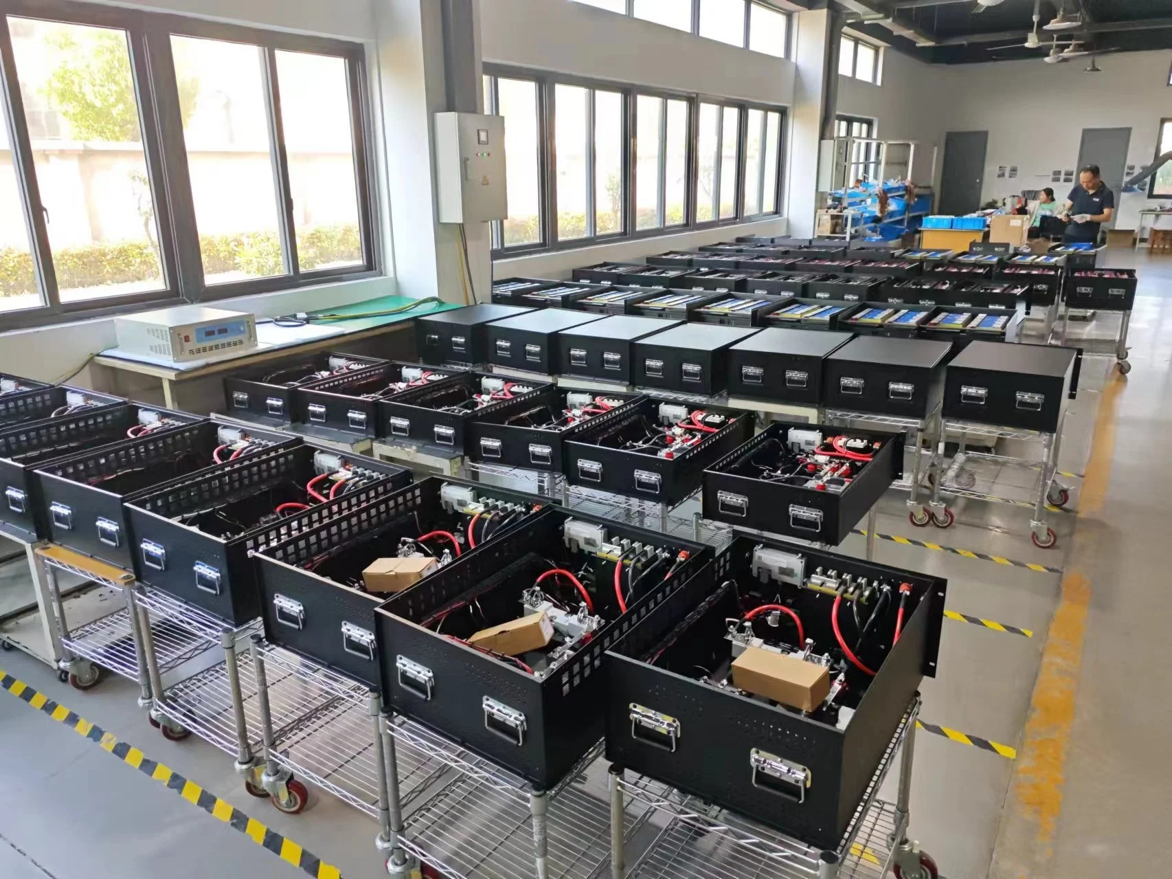 High Quality 96v 192v 220v 300v 350v 360v 100ah 200ah 300ah High Voltage Lithium Ion Batteries 50KWH 100kwh With BMS