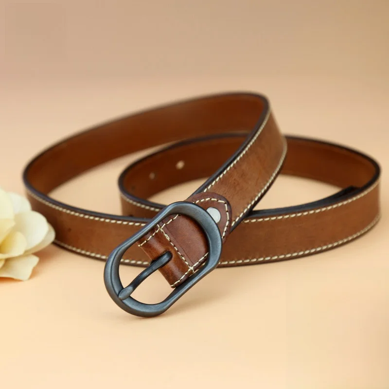 女性用本革トップレイヤー牛革レトロベルトシンプルで多用途な高級感のある装飾ベルト、スカートやジーンズに最適