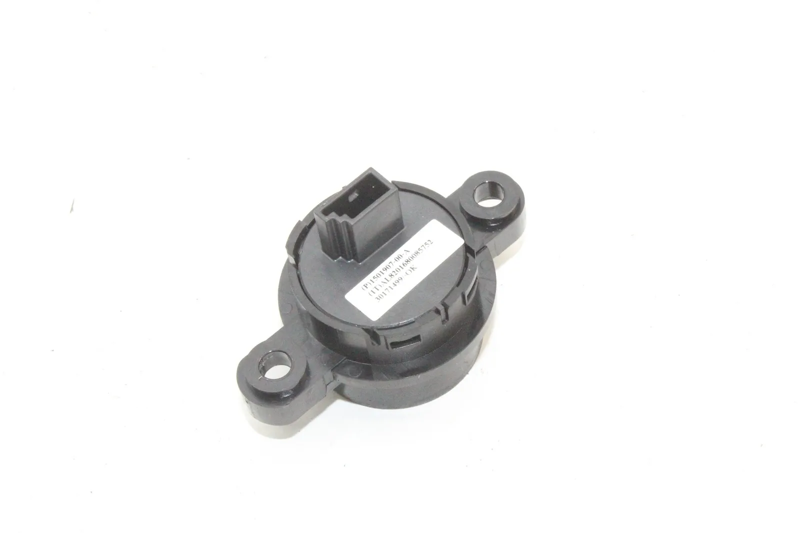 

Rear Trunk Lid Release Open SwitchOEM 2017-2022 1501907-00-A 150190700A car accessory car accsesories For Tesla Model Y/3