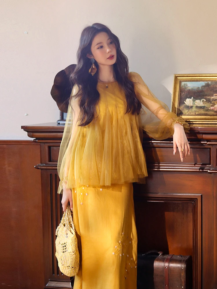 

Unique Yellow Tulle Puffy Doll irt Design Sense Importance Ocn Small irt Blouse Spring New Sle OL Sle Loose Fit