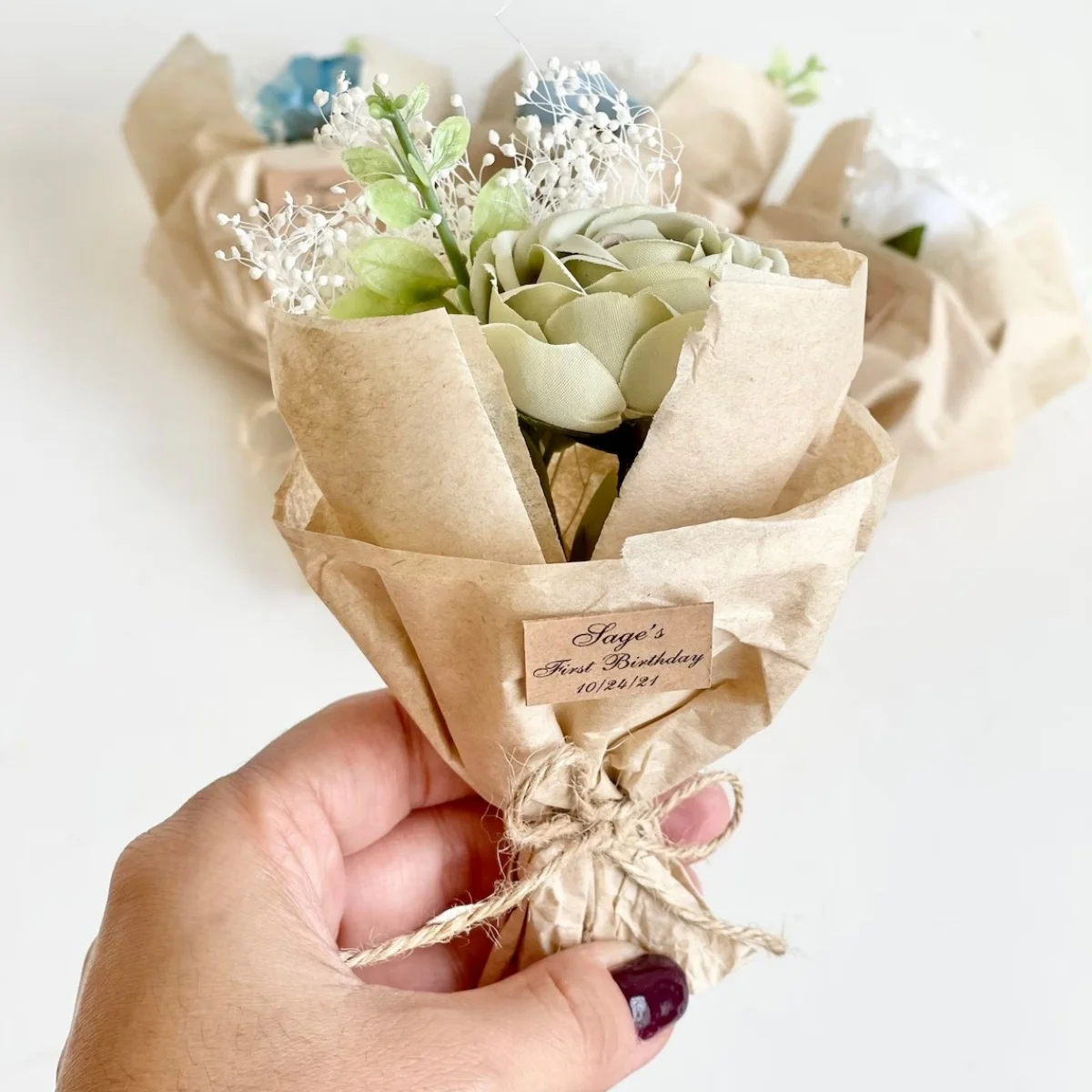 

Массовые мини-букеты, подарки на заказ, свадебные сувениры для гостей, персонализированные сувениры для девичника, сувениры для детского душа, спасибо