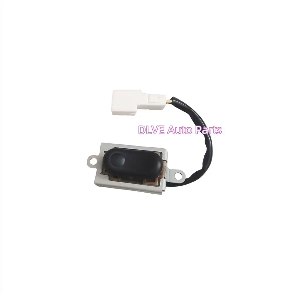 FOR Nissan X-Trail Zedar GENISS Lixil Infiniti FX35/45 Sunroof switch OE Number:25450 AL50E