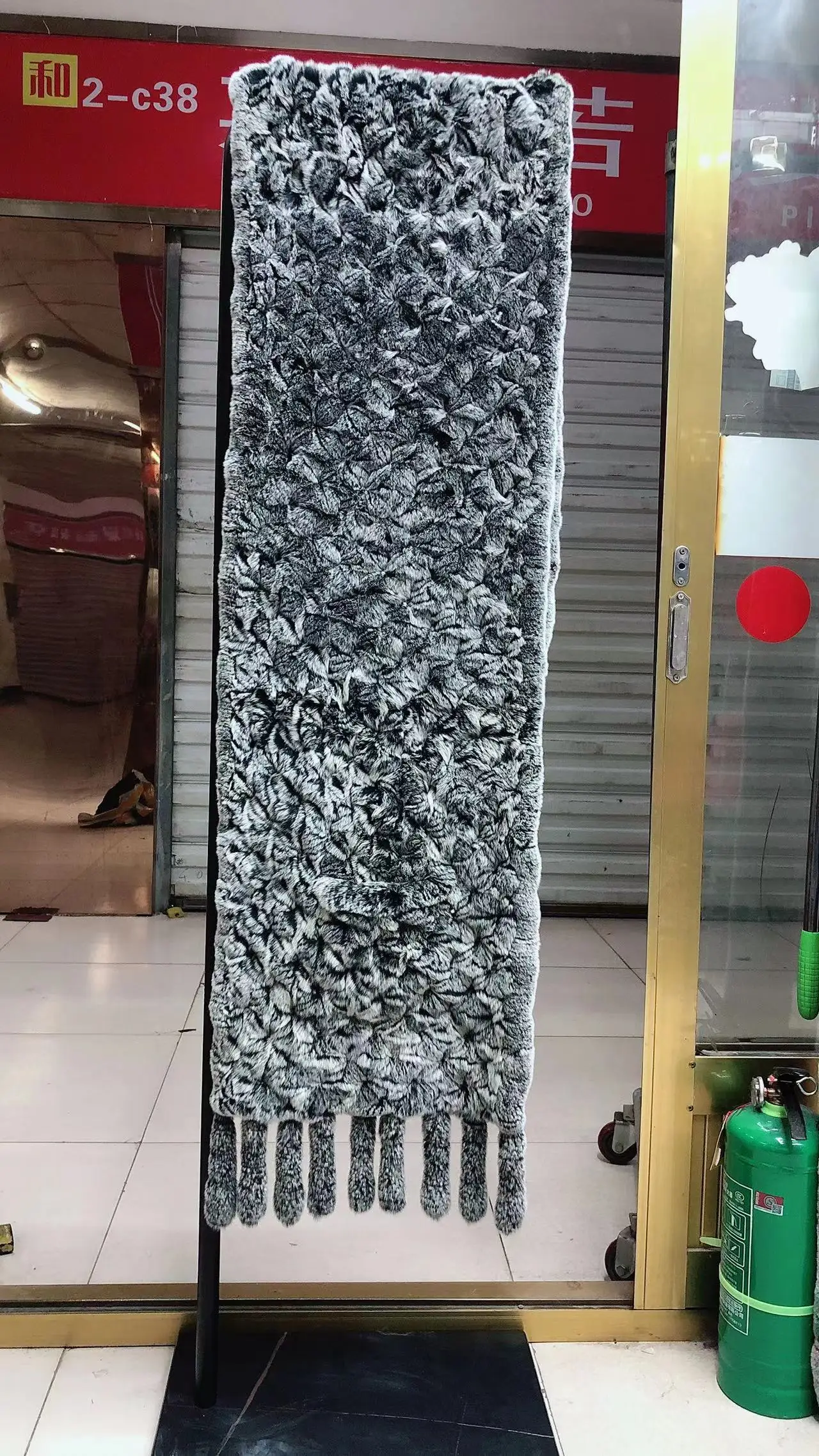 190*36cm Winter Gestrickte Echt Rex Kaninchen Fell Schal mit Tasche Breite Frauen Natürliche Kaninchen Fell Quaste Schal warm Langen Fell Schals – Detail 5