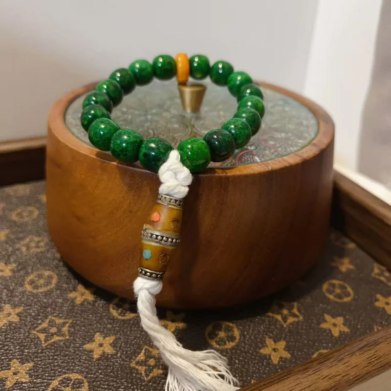 

Imitation Qiu Jiao Old Style Single Circle with Fine Inlaid Bone Dzi Bead Accessory Bracelet